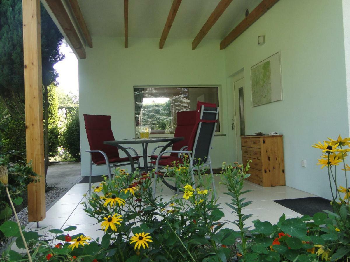 Ferienhaus Sommerhaus Im Grünen *